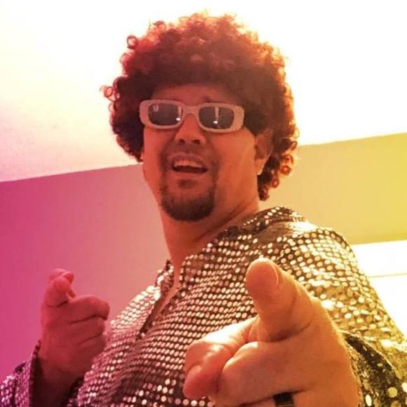 Meet your Posher, Robert - Picture 1 of 1